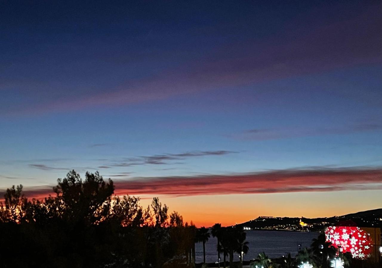 Apartamento Bistrot Del Mare Santo Stefano al Mare Exterior foto