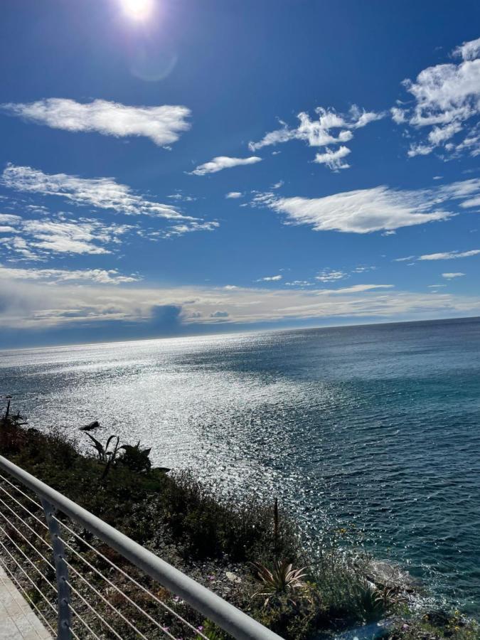 Apartamento Bistrot Del Mare Santo Stefano al Mare Exterior foto