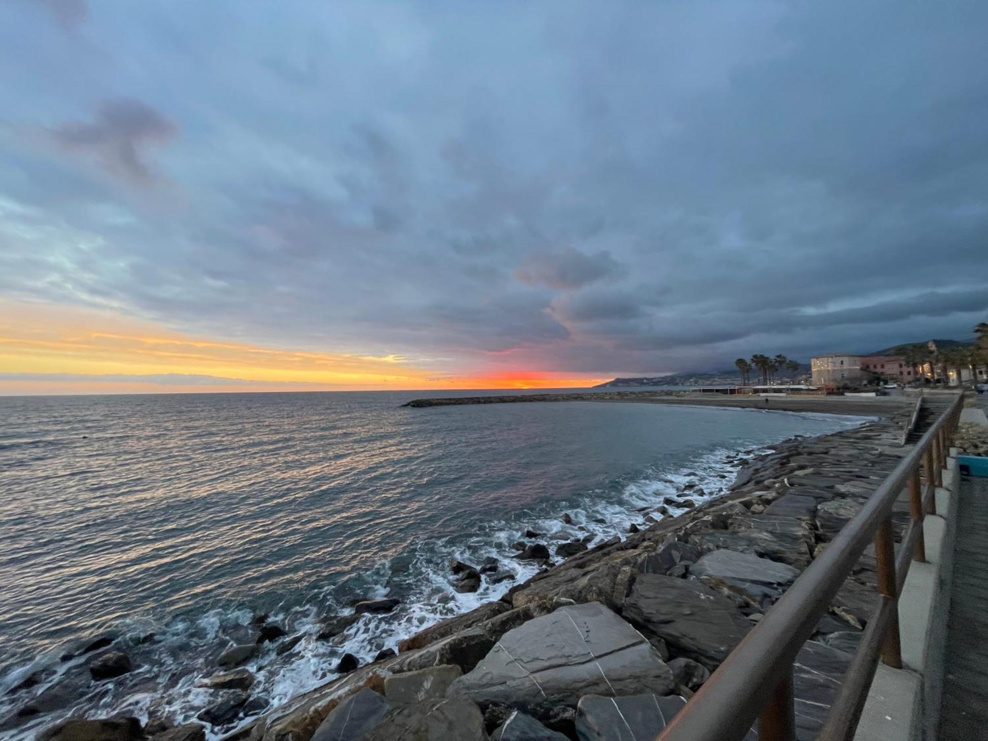 Apartamento Bistrot Del Mare Santo Stefano al Mare Exterior foto