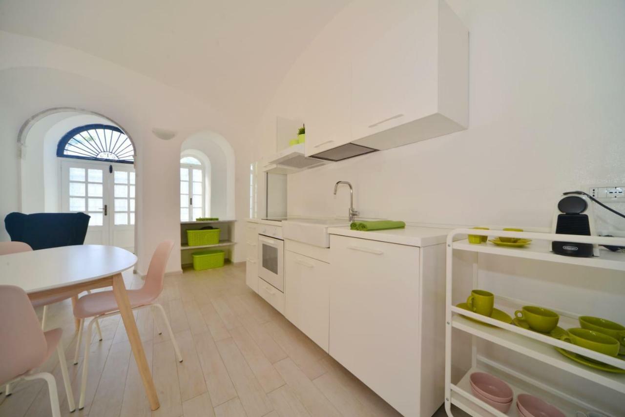 Apartamento Bistrot Del Mare Santo Stefano al Mare Exterior foto