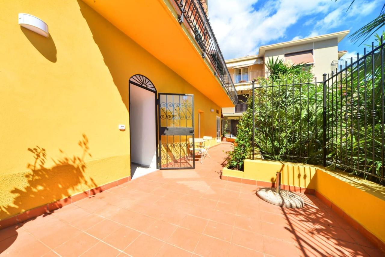Apartamento Bistrot Del Mare Santo Stefano al Mare Exterior foto